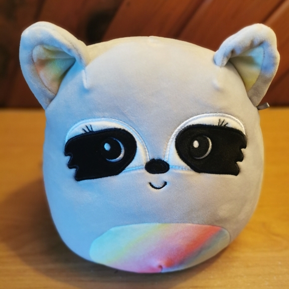 Max the Rainbow Racoon Squishmallow - Picture 2 of 5